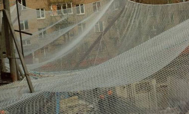 BALCONY SAFETY NETS